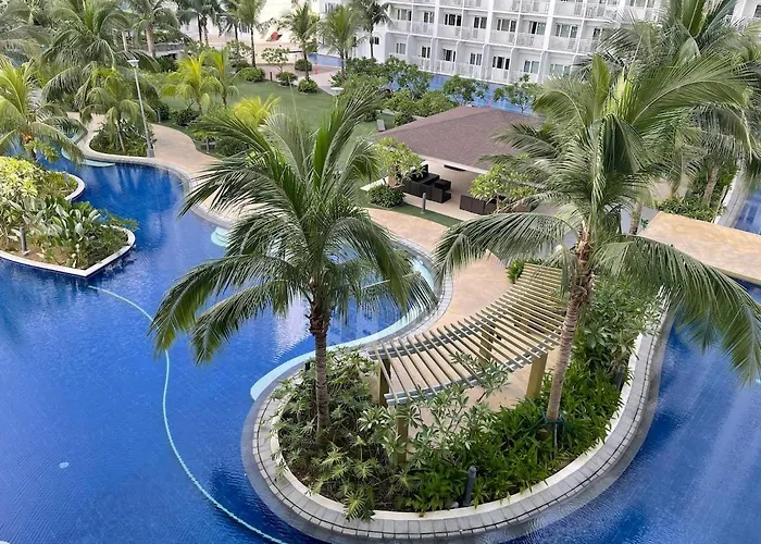 Rm 1131 Shore Residences Pool View By Prime Moa